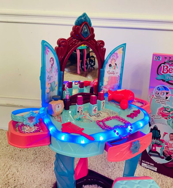 Beauty Angle Magical Dresser Set With Light & Sound Fashion